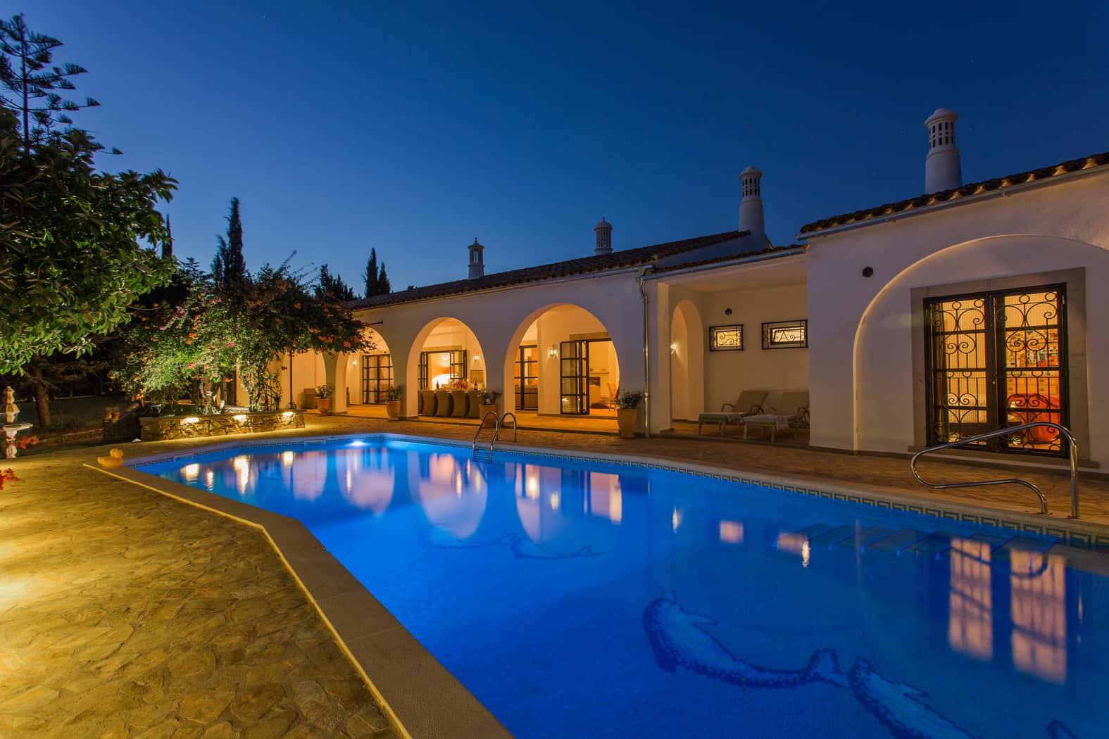 Villa dos Ciprestes