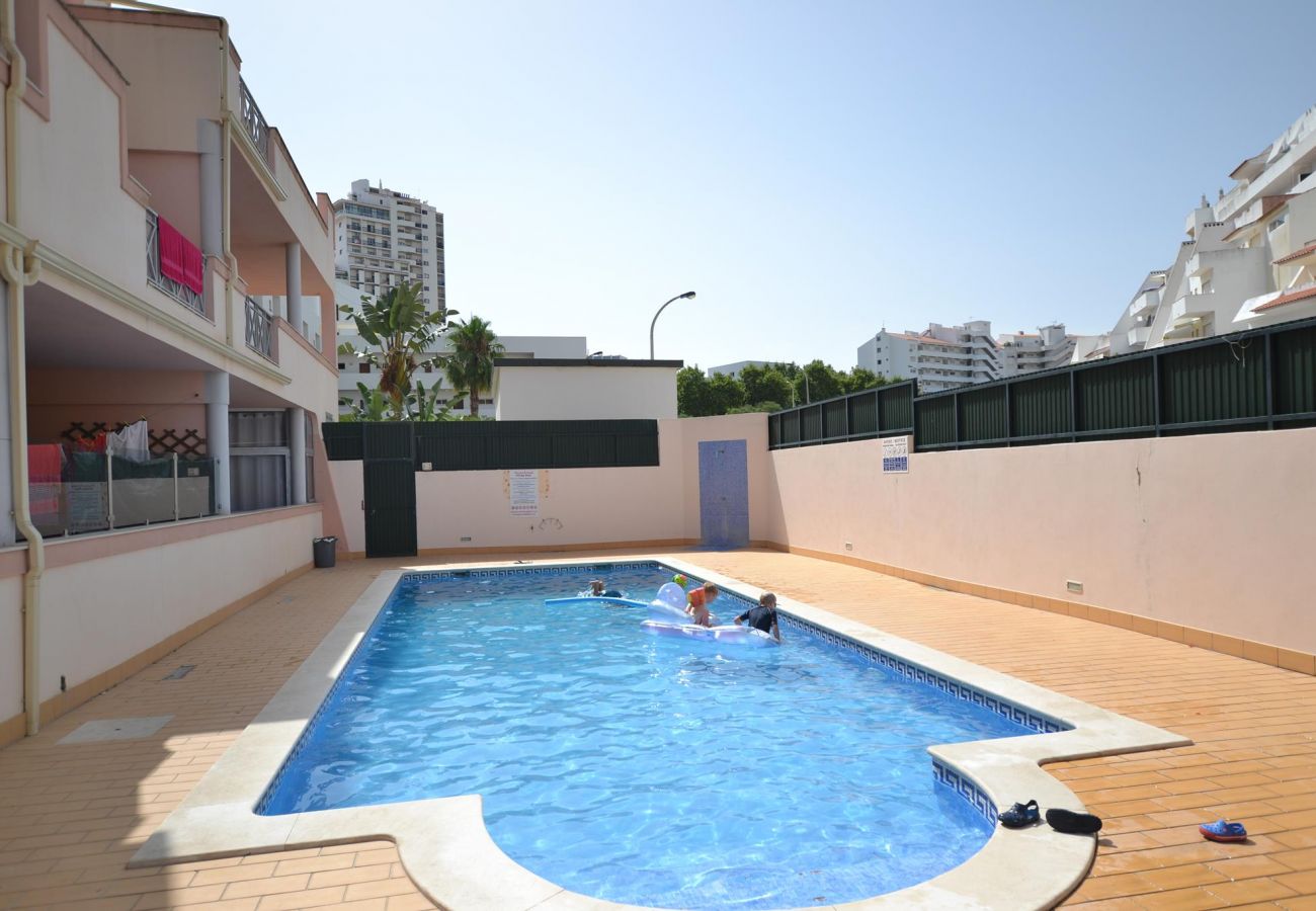 Apartment in Albufeira - Apartamento Sol Nascente