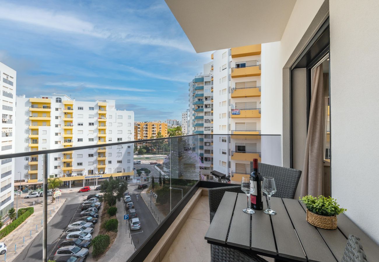Apartment in Portimão - Apartamento Rocha Mar by Portucasa